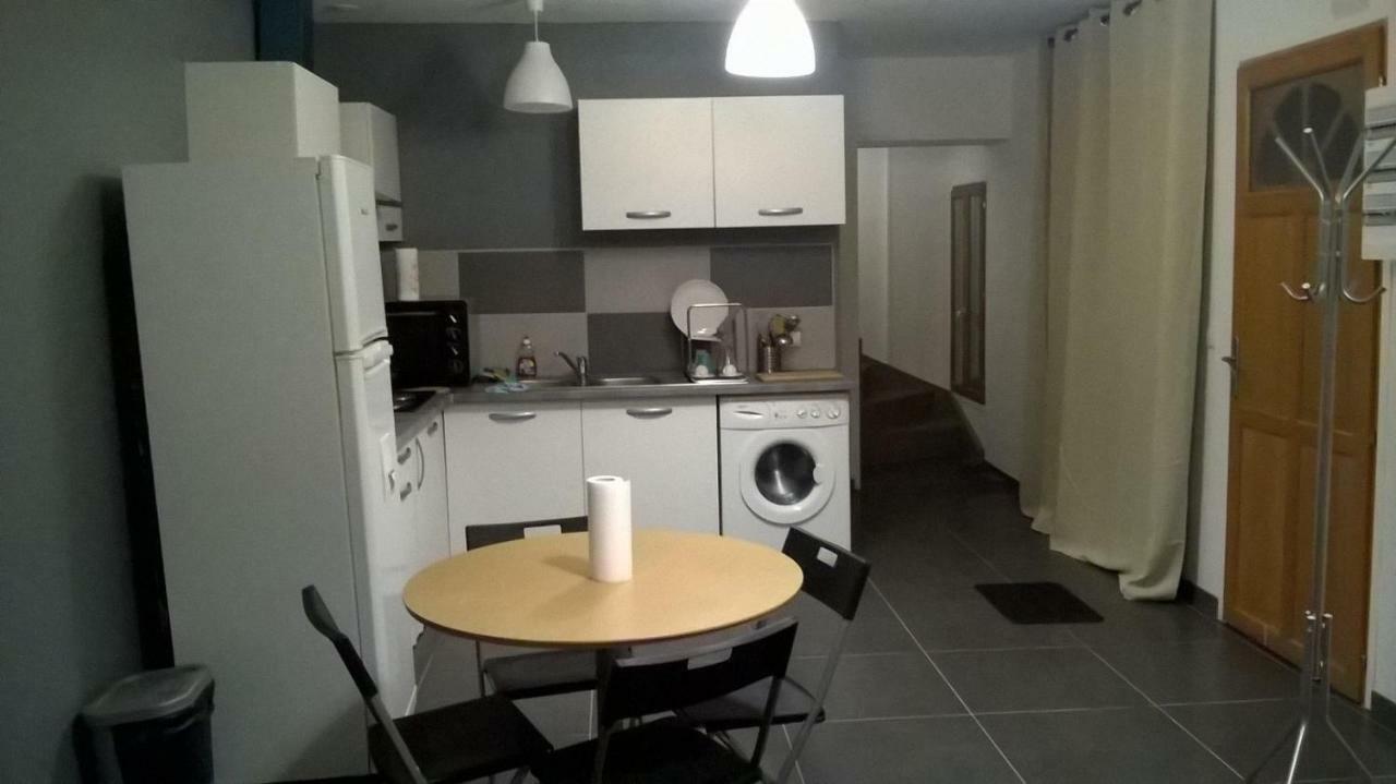 Maison Duplex & Appartement Sur Cour La Ferté-Gaucher Exteriér fotografie